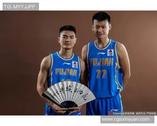 上海篮球队在钻石联赛中以81分稳居积分榜首位展现强大实力 上海篮球队在钻石联赛中以81分稳居积分榜首位展现强大实力