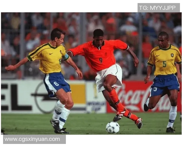 哪个足球明星因个人选择而未能充分发挥其天赋与潜力 哪个足球明星因个人选择而未能充分发挥其天赋与潜力