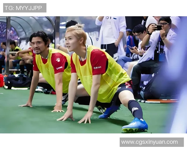 足球明星热议鹿晗的球技与魅力赞其在场外的影响力与个人风格