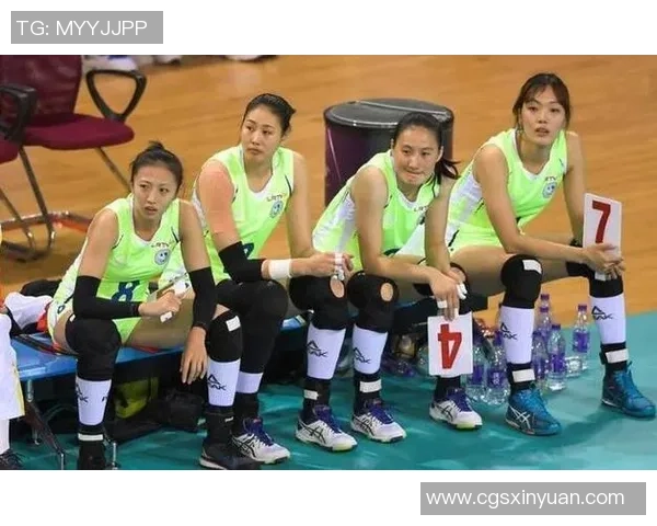 南京排球队在全国锦标赛积分榜上以68分稳居第一名展现强大实力 南京排球队在全国锦标赛积分榜上以68分稳居第一名展现强大实力